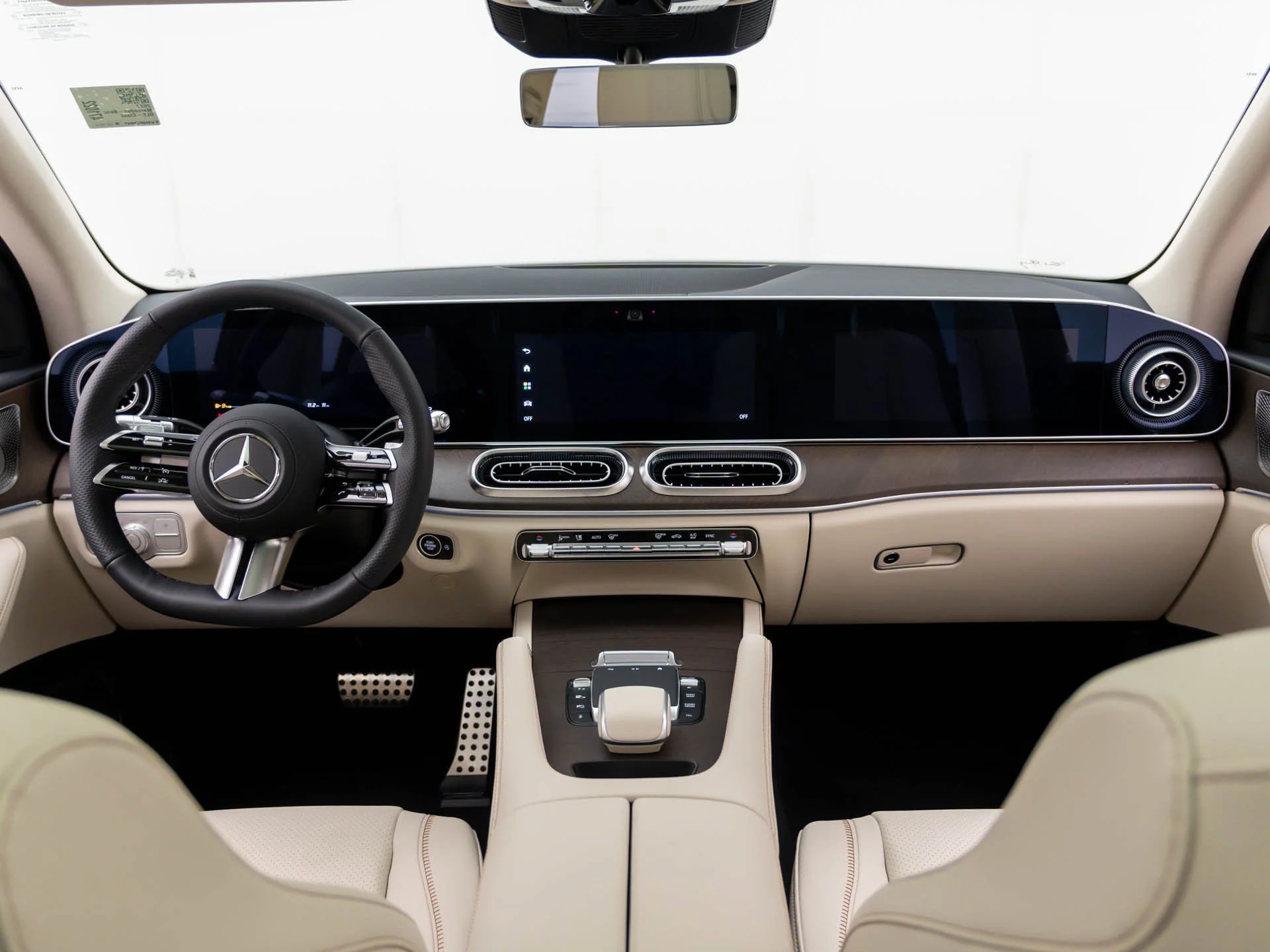 New 2027 White Mercedes-Benz GLE 450 image 10