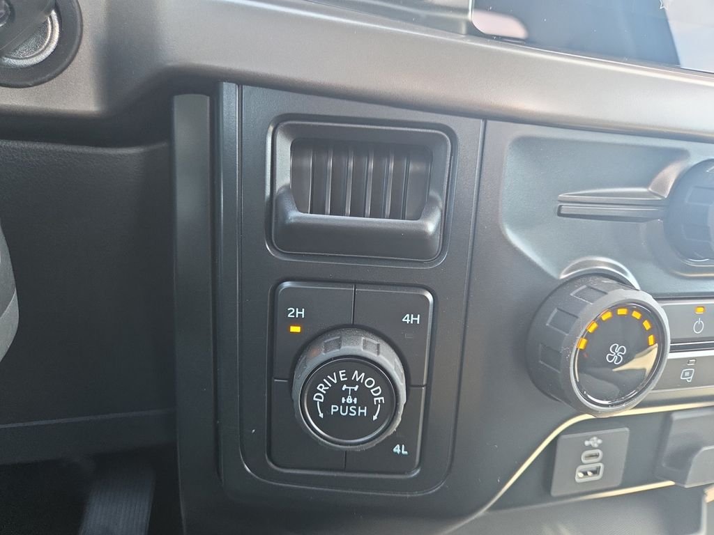 Used 2025 Gray Ford XL image 14