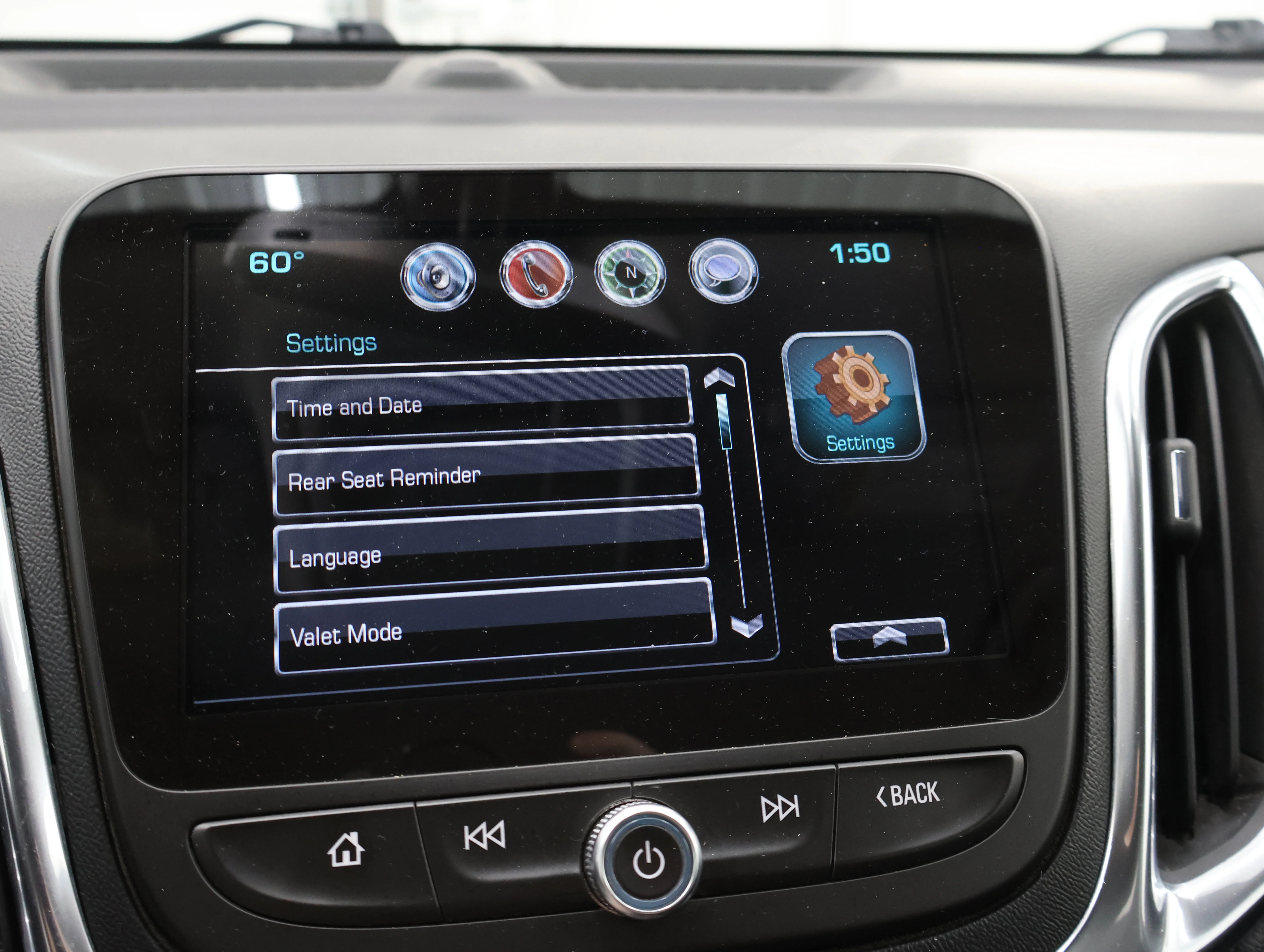 Used 2018 Sandy Ridge Metallic Chevrolet Premier image 49