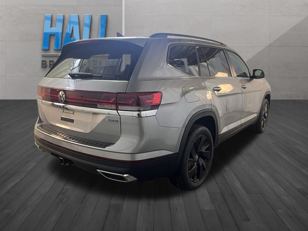 New 2026 Silver Volkswagen 2.0T SE w/Technology image 5