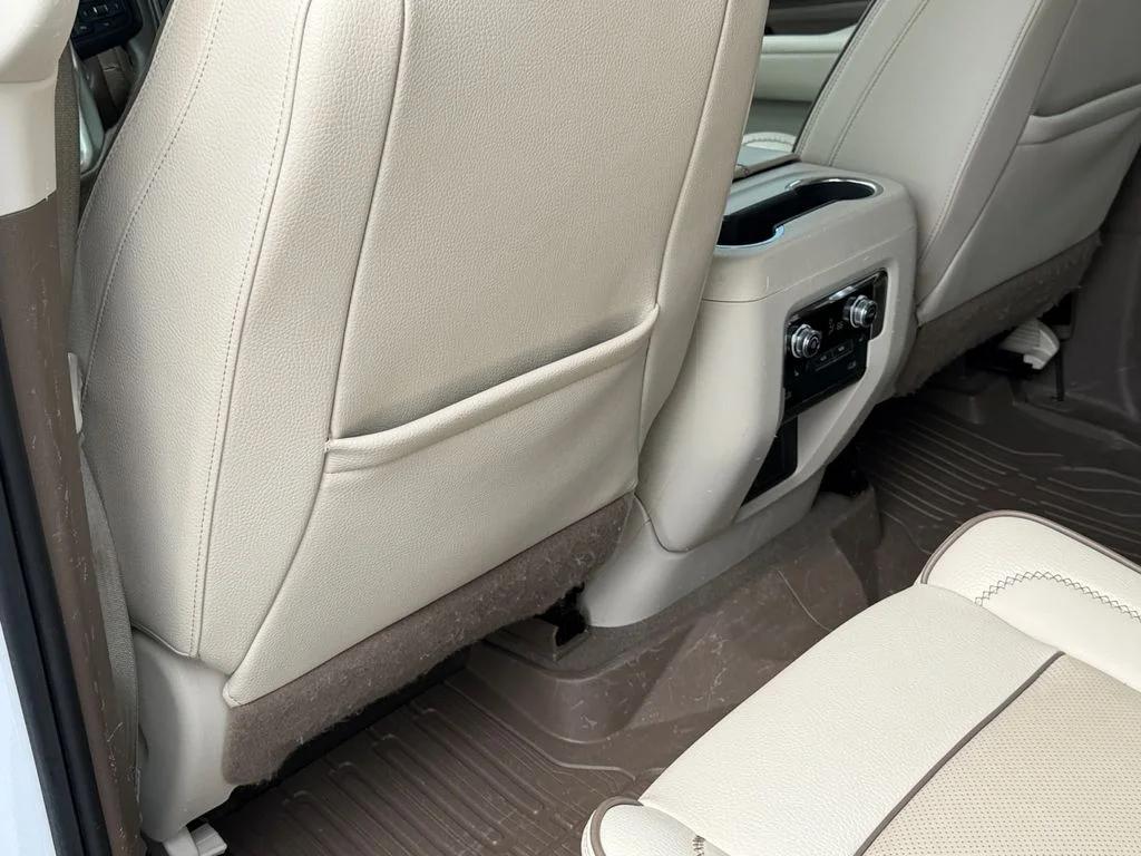 2022 GMC Yukon XL Denali - Photo 39