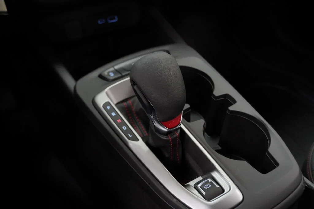 New 2026 Mosaic Black Metallic Chevrolet 1RS image 26