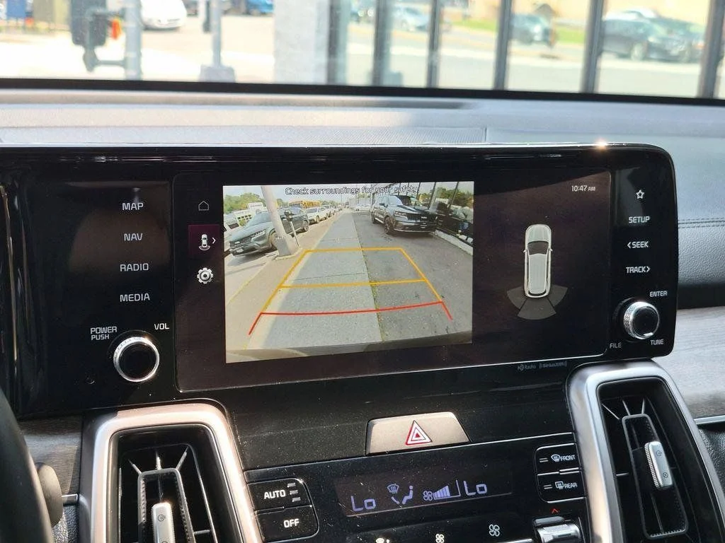 Used 2023 Black Kia X-Line S image 20