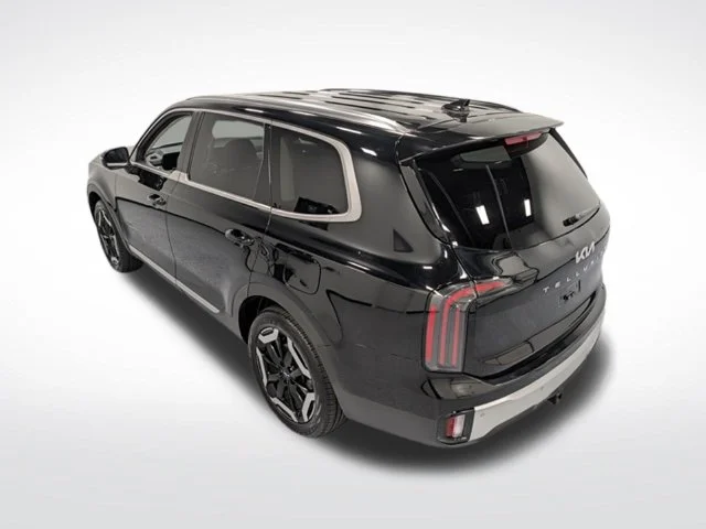 Used 2024 Black Kia EX image 6