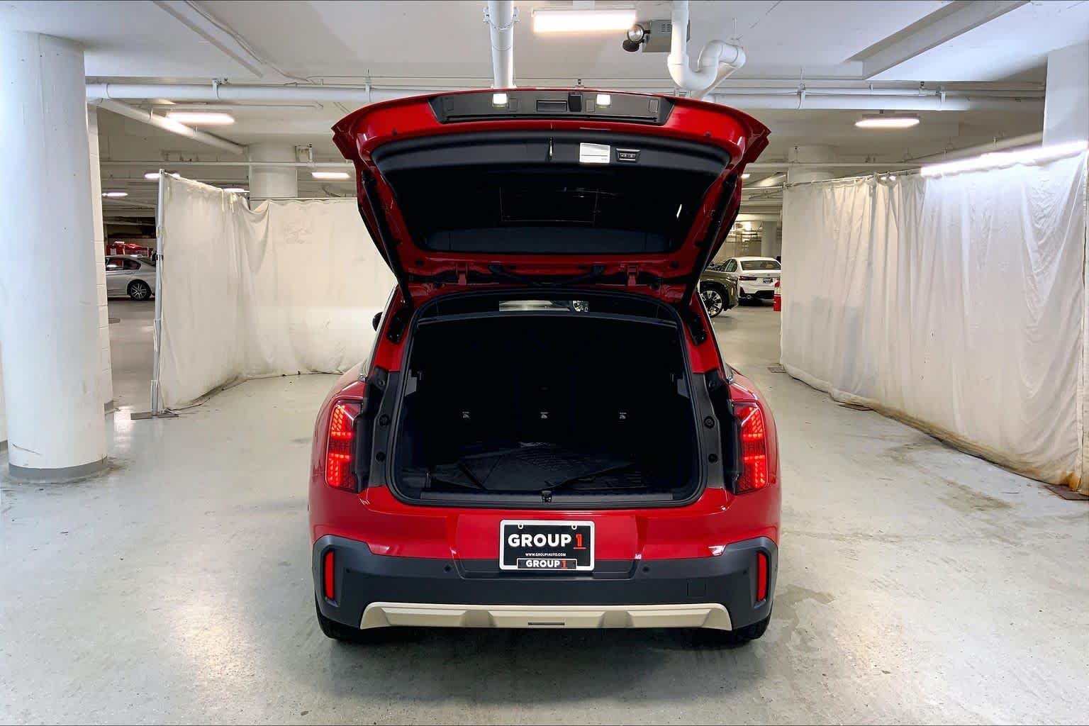 Used 2025 Chili Red II MINI S image 33