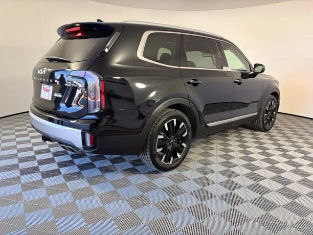 Used 2024 Black Kia SX image 7