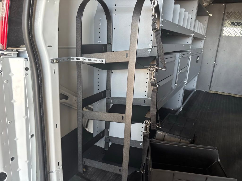 2025 Chevrolet Express Cargo Work Van - Photo 8