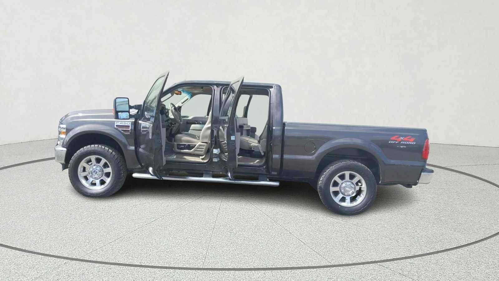 Used 2008 Green Ford XL image 11