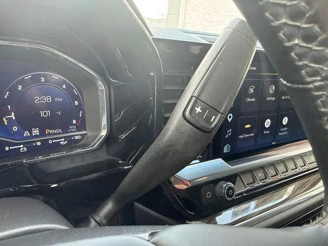 Used 2025 Gray Chevrolet LT image 32