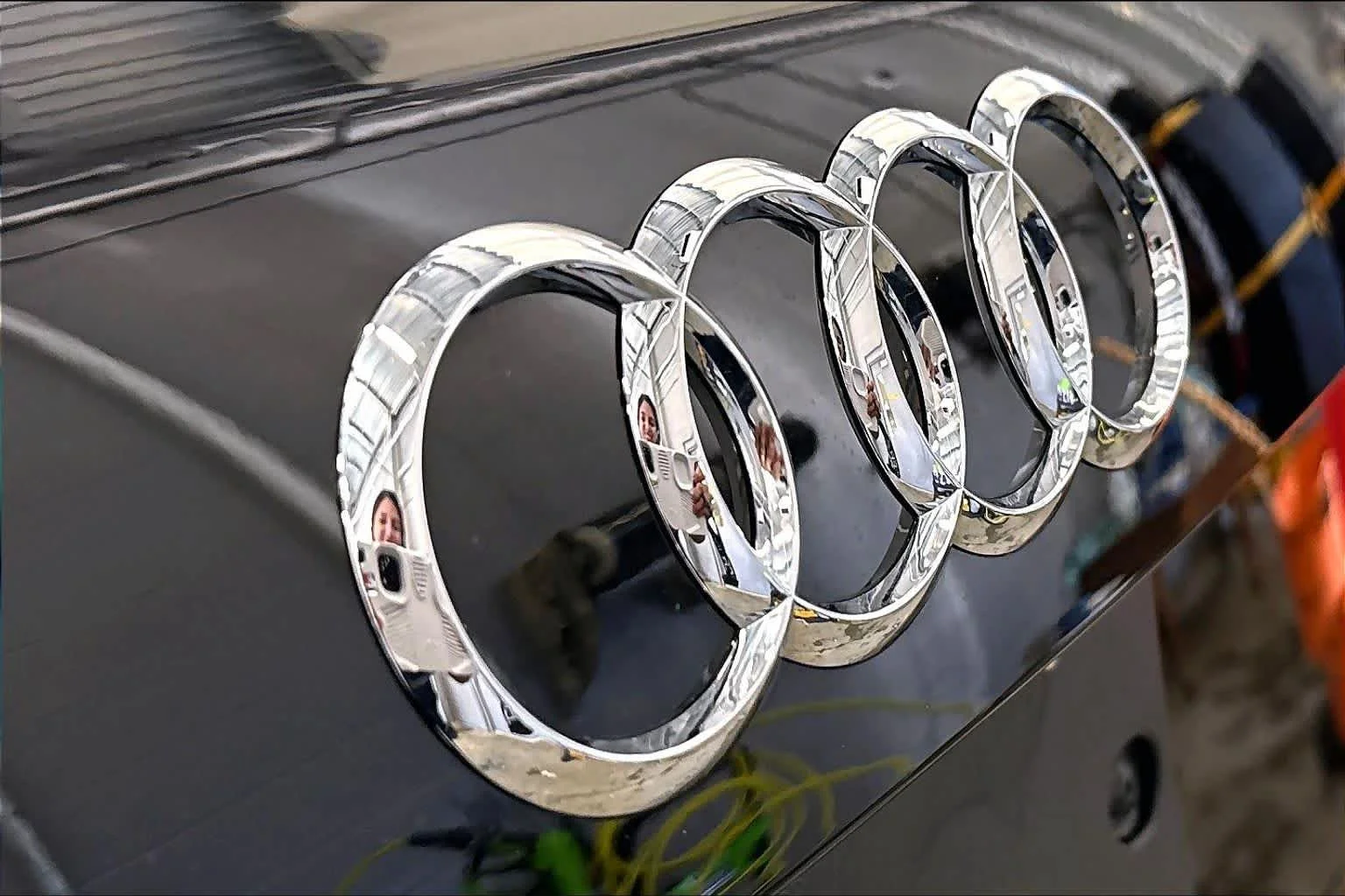 Used 2024 Mythos Black Metallic Audi S line Premium image 31