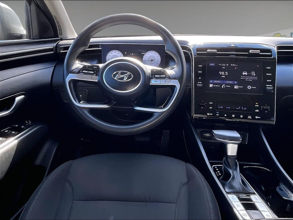 Used 2024 Hampton Gray Hyundai SEL image 17
