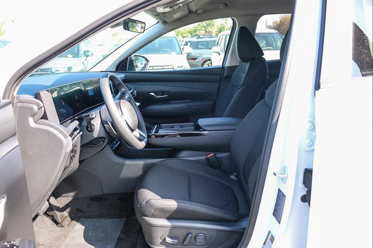 New 2026 White Hyundai SEL image 48
