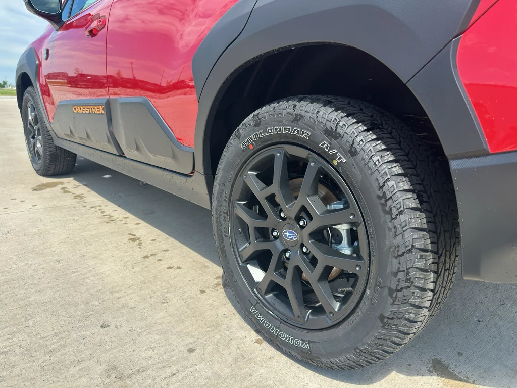 New 2026 LITHIUM RED PEARL Subaru Wilderness image 8