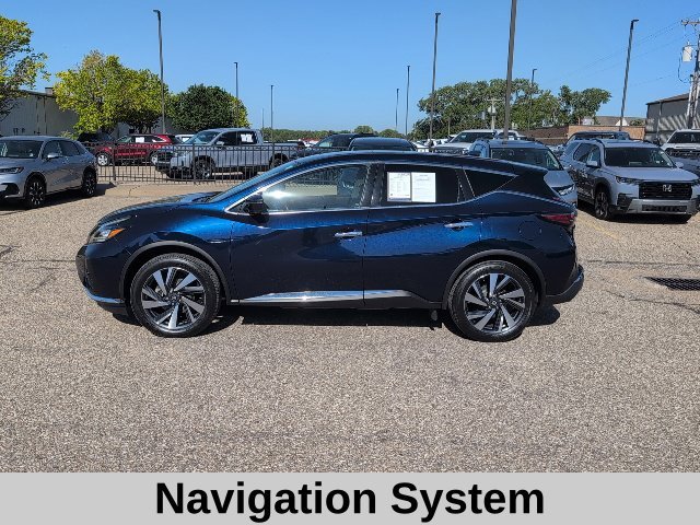 Used 2023 Blue Nissan SL image 3