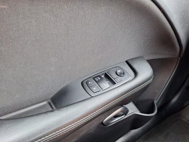 Used 2019 Granite Pearlcoat Dodge SXT image 15