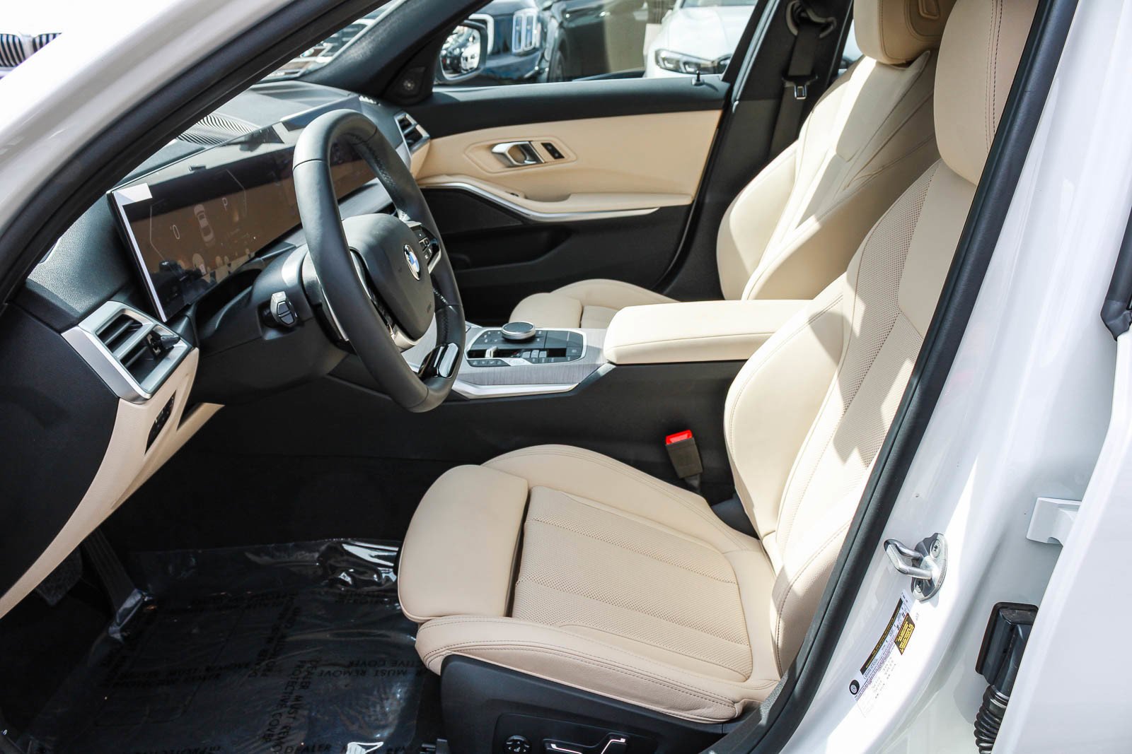 Used 2026 Alpine White BMW 330i image 18