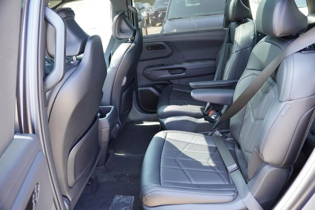 New 2027 Panthera Metal Matte Kia X-Line SX image 11