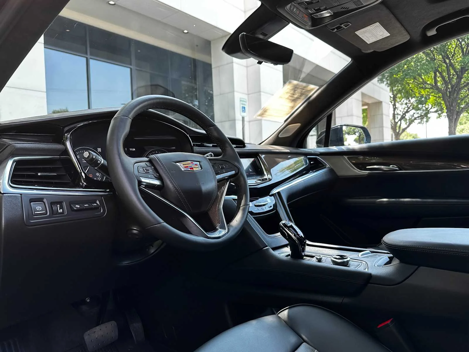 2024 Cadillac XT6 Premium Luxury - Photo 8