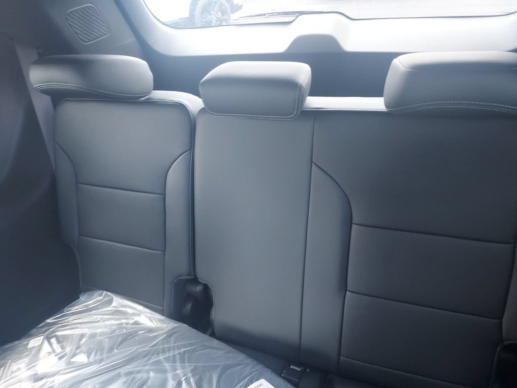 2027 Buick Enclave Preferred - Photo 24