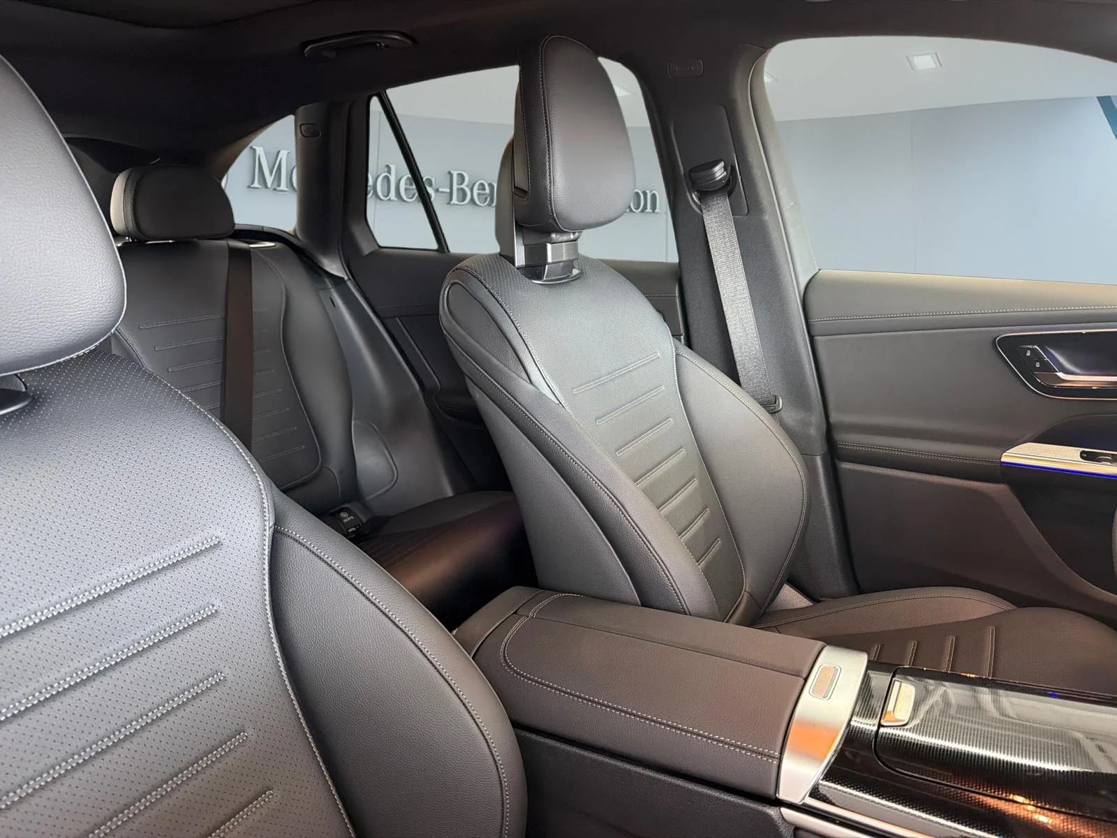New 2026 Silver Mercedes-Benz GLC 300 4MATIC SUV image 33