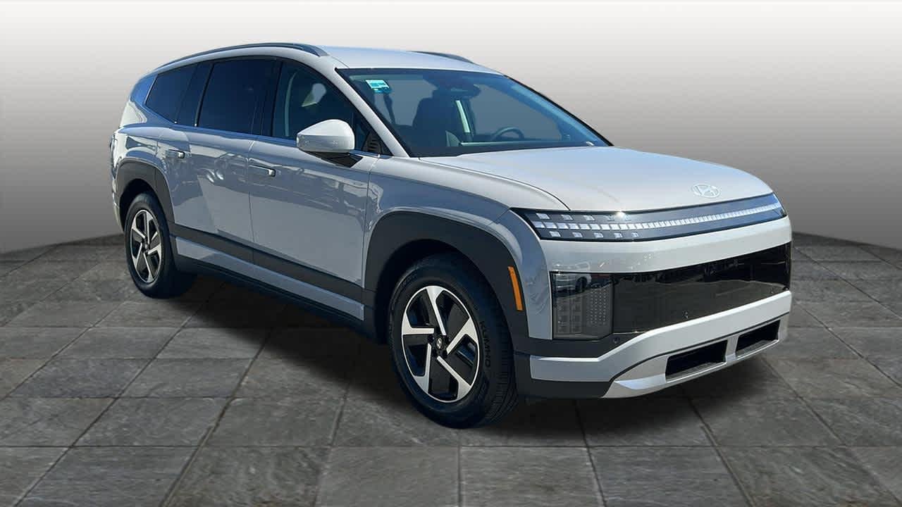 New 2026 Cyber Gray Hyundai SE image 34