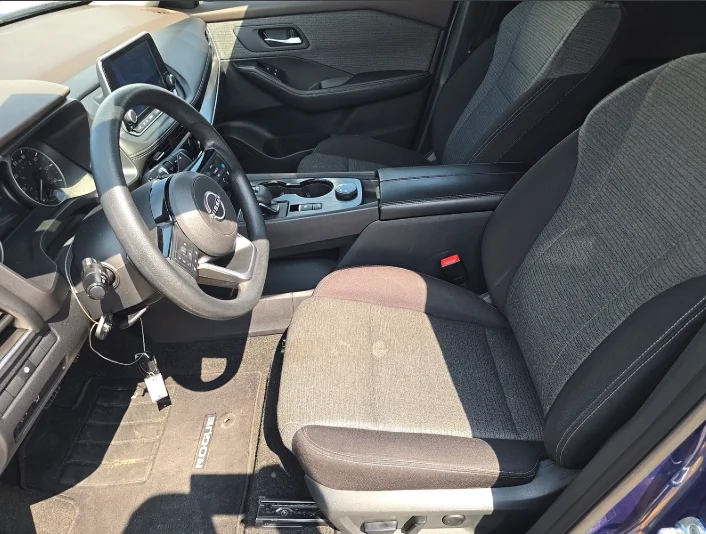 2023 Nissan Rogue SV - Photo 19