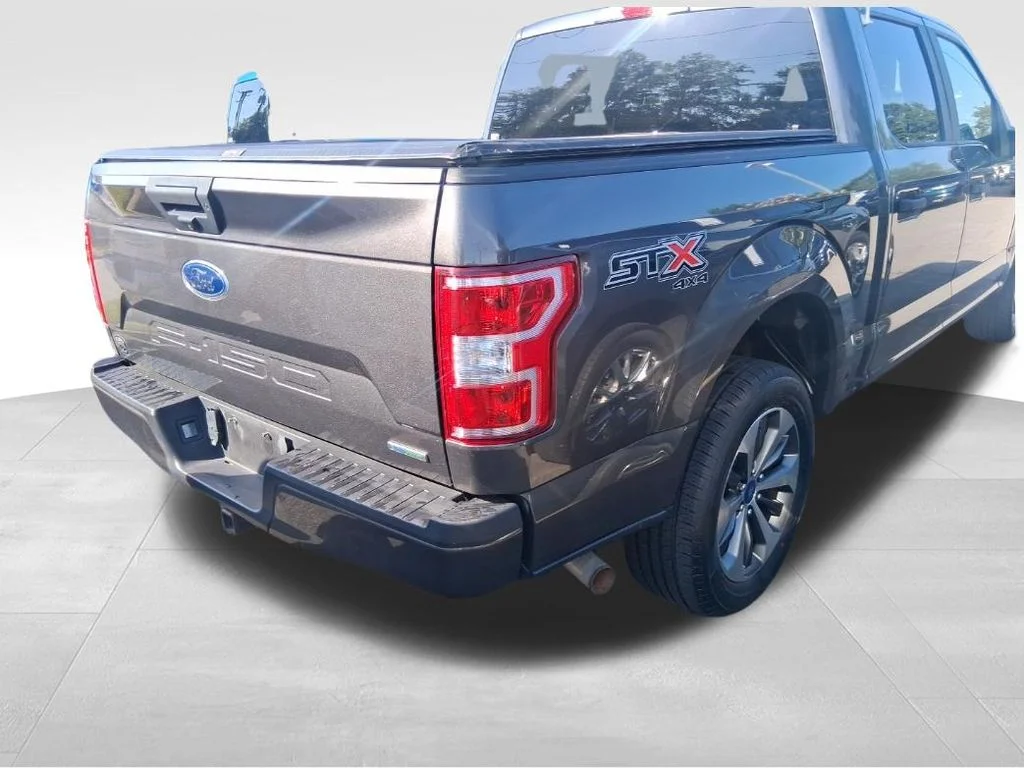 Used 2019 Gray Ford XL image 4
