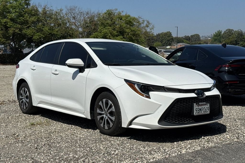Used 2022 Toyota Corolla LE with VIN JTDEAMDE0N3009500 for sale in Whittier, CA