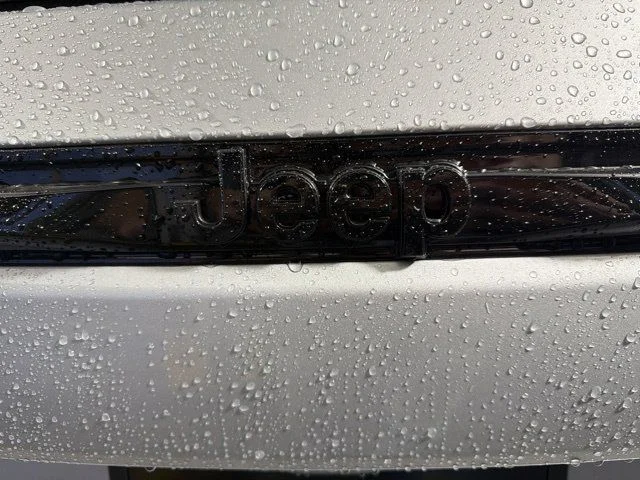 New 2026 Silver Jeep Limited image 9