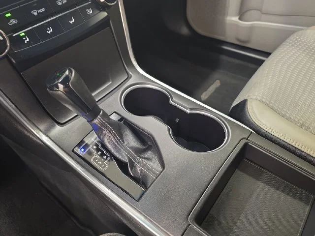 Used 2015 Predawn Gray Mica Toyota SE image 24