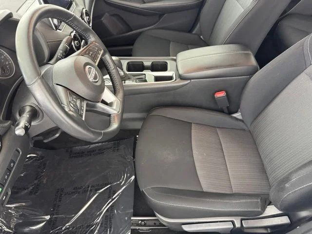 Used 2024 White Nissan SV image 23