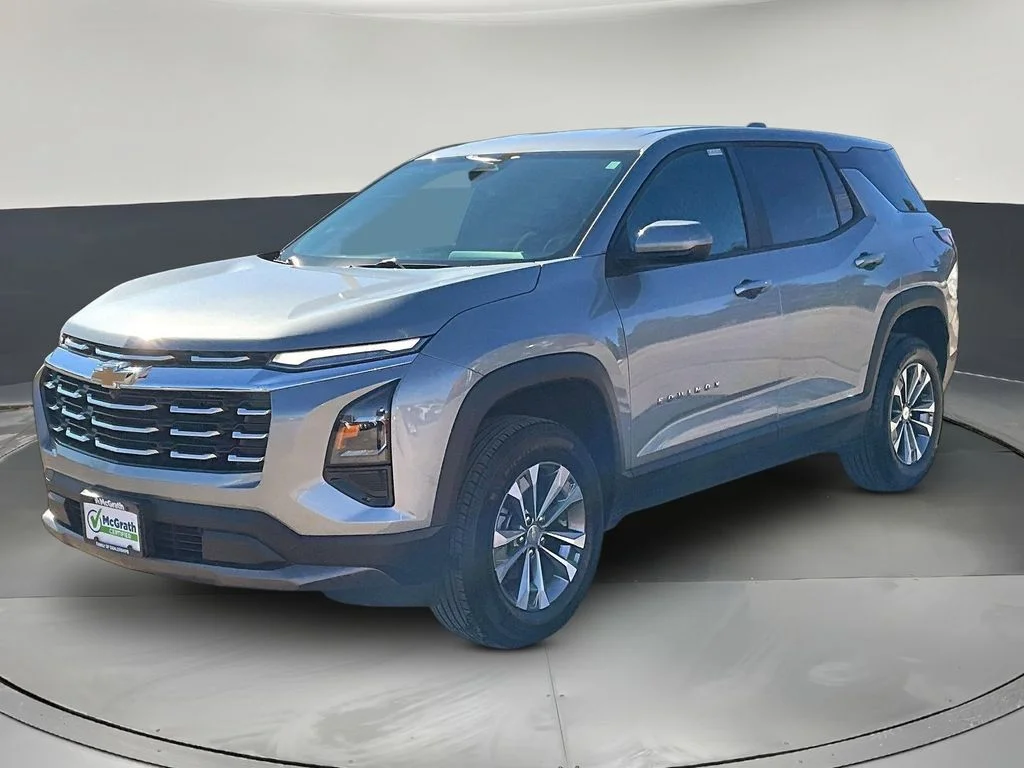 Used 2025 Gray Chevrolet LT image 3