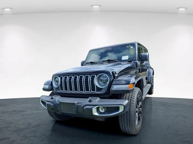 Used 2025 Black Jeep Sahara 4xe image 4