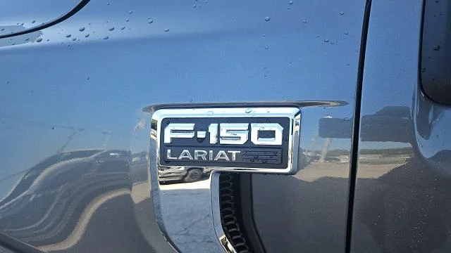New 2026 Carbonized Gray Metallic Ford Lariat 4WD image 22