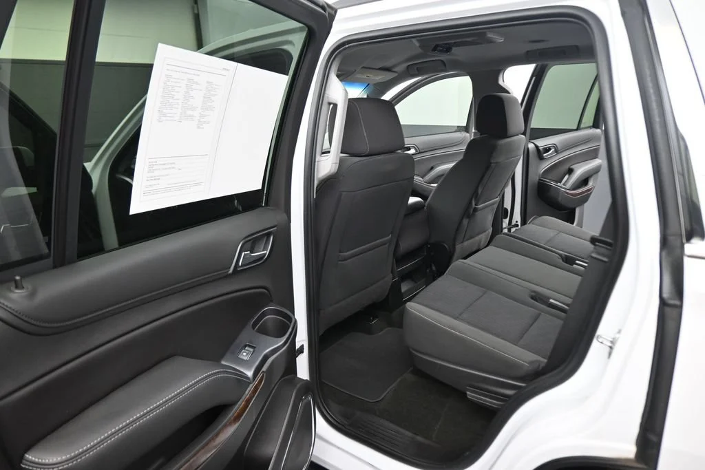 Used 2018 White Chevrolet LS image 39