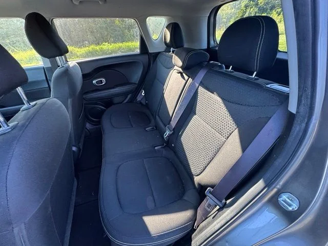Used 2016 Gray Kia Plus image 16