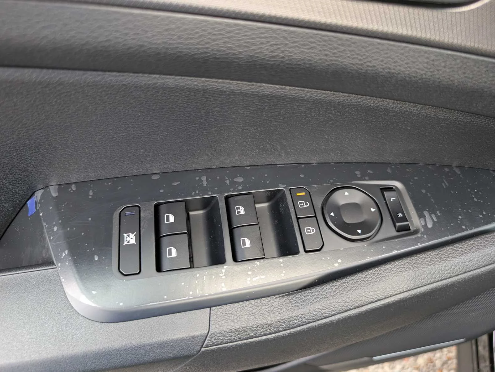New 2026 Ebony Black Kia LX image 30