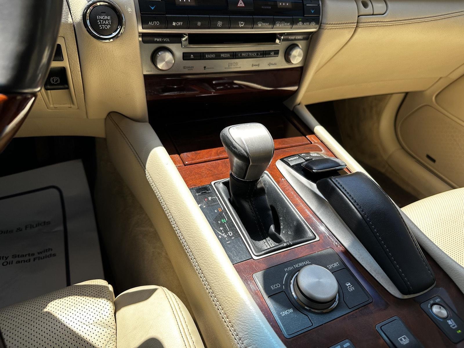 Used 2013 Satin Cashmere Metallic Lexus  image 18