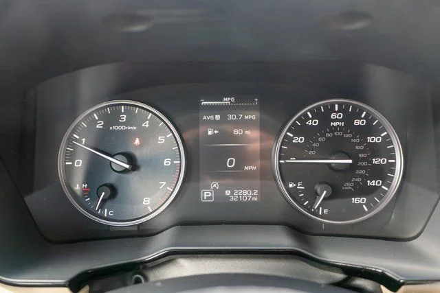 Used 2025 Green Subaru Premium image 19