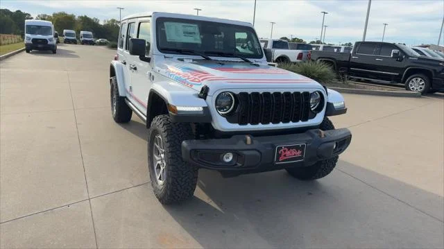 New 2027 Bright White Clear-Coat Paint Jeep  image 2