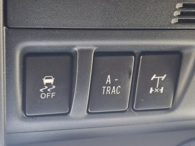 Used 2019 White Toyota TRD Off-Road image 32