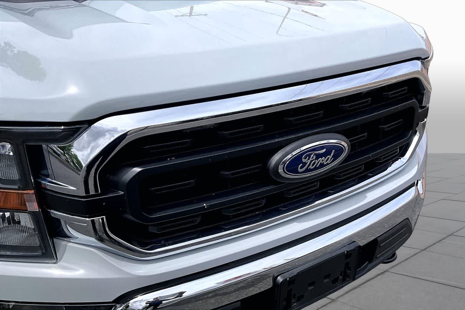 Used 2023 Avalanche Ford XLT image 31