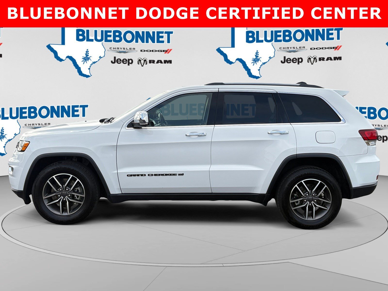 Certified Used 2022 Bright White Clearcoat Jeep Limited image 8