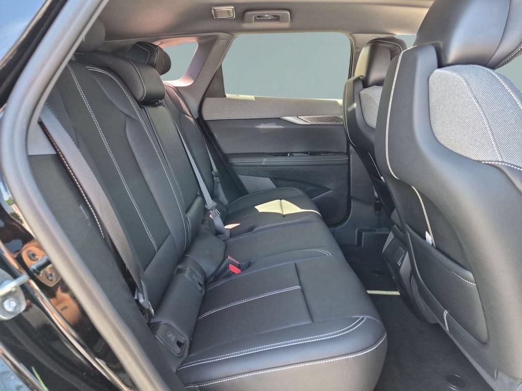 2027 Cadillac OPTIQ Luxury - Photo 26