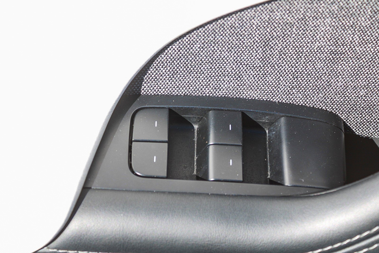 Used 2023 Deep Blue Metallic Tesla Plaid image 19