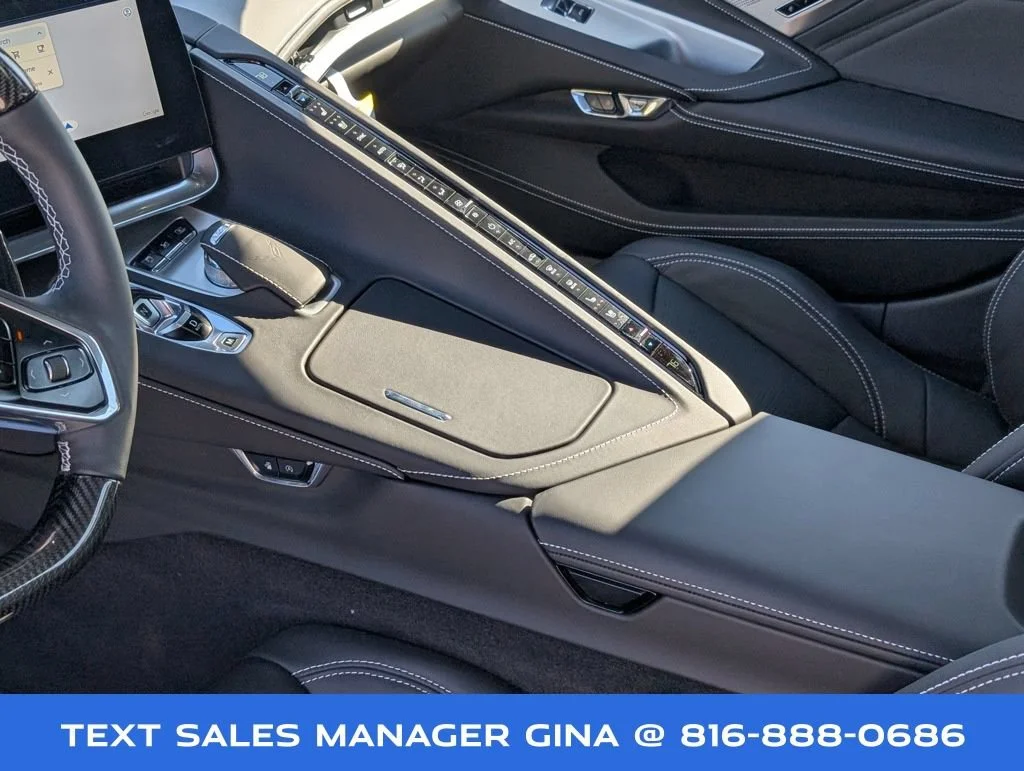 2024 Chevrolet Corvette 3LZ - Photo 34