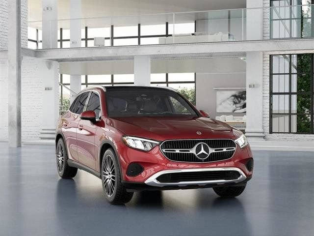 New 2026 MANUFAKTUR Patagonia Red Metallic Mercedes-Benz GLC 300 image 9