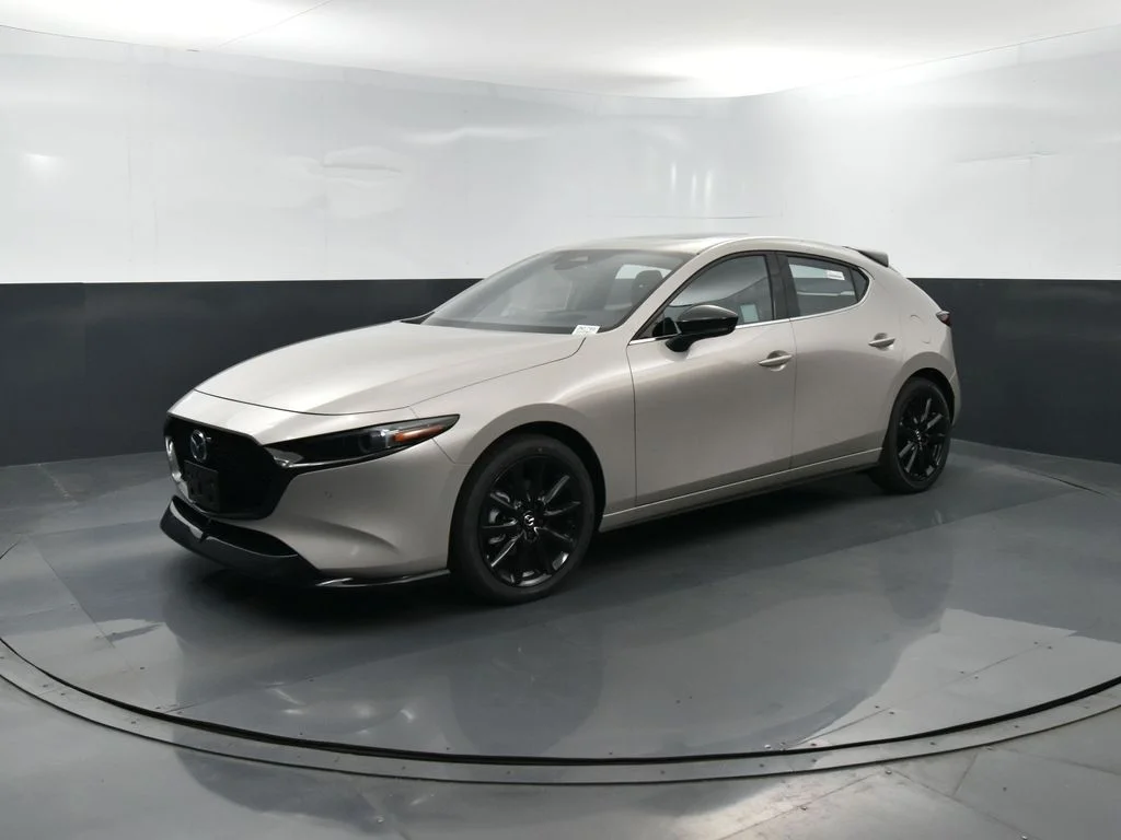 2026 Mazda CX-3 Premium Plus 2.5 AT 5-Door SKYACTIV AWD's photo