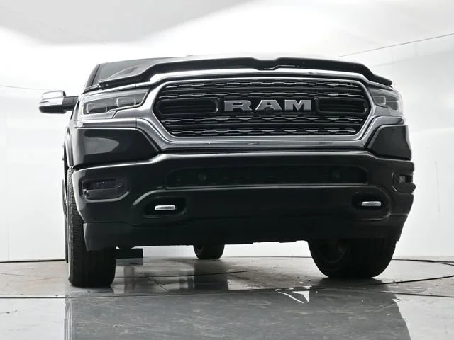Used 2022 Diamond Black Cry Ram Limited image 23