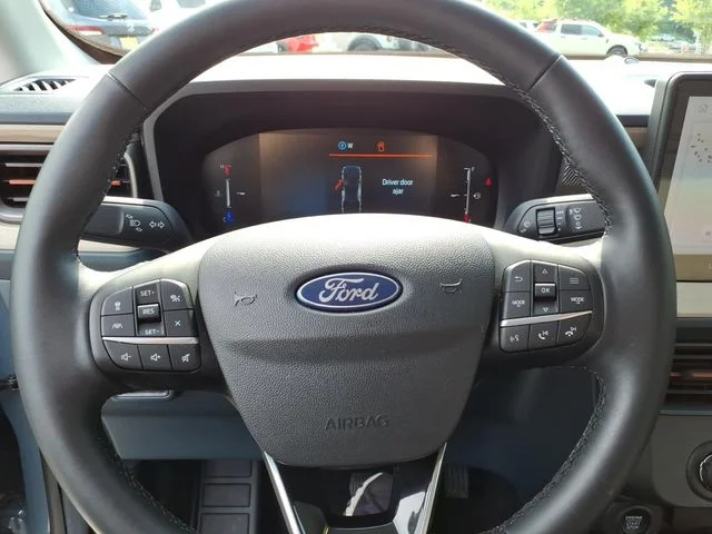 Used 2025 Gray Ford Lariat image 20